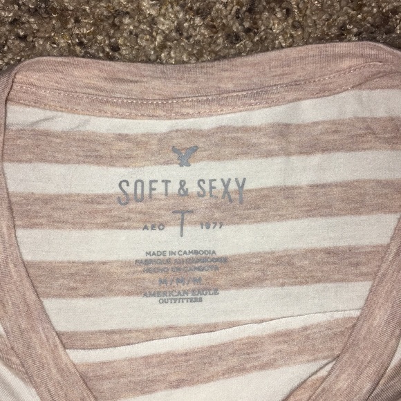 american eagle soft & sexy tee:) - Picture 2 of 3
